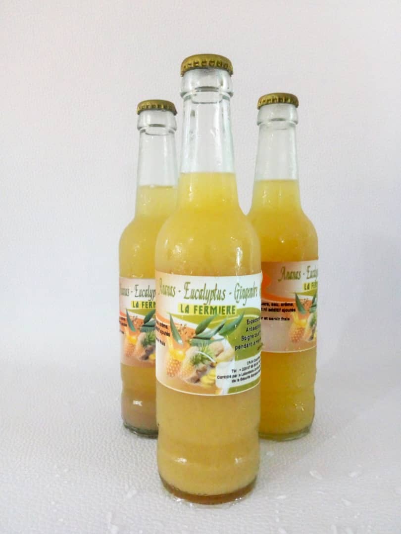 Jus  d'Ananas au Eucalyptus et au Gingembre)