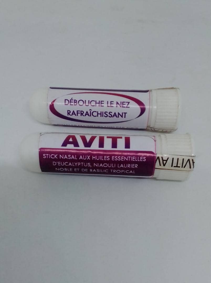 AVITI (Débouche le nez )