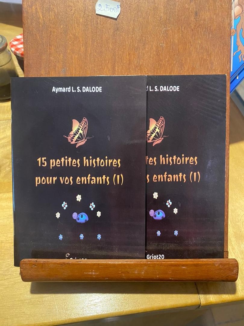 15 PETITES HISTOIRES POUR NOS ENFANTS